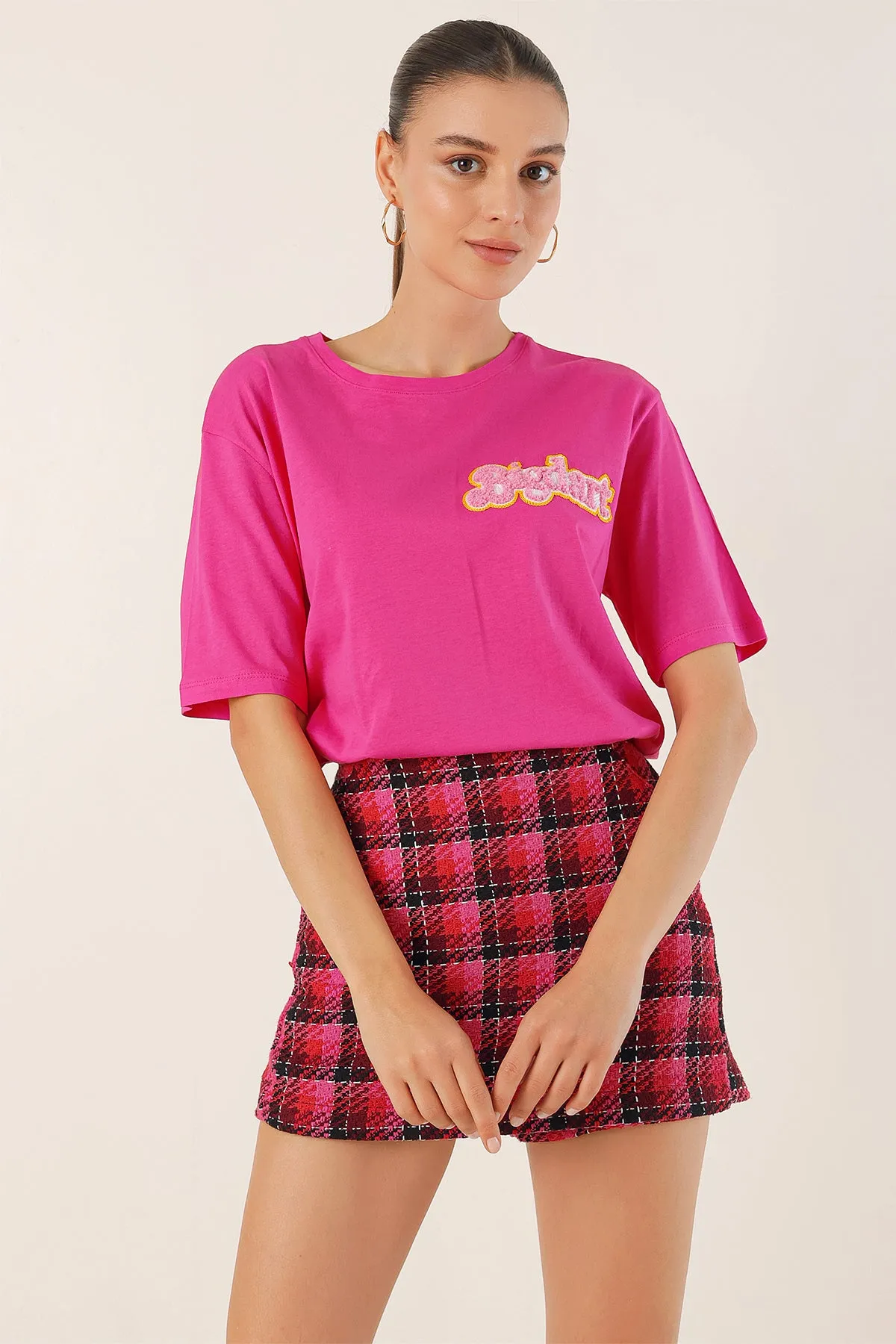 4312 nakişli oversize tişört