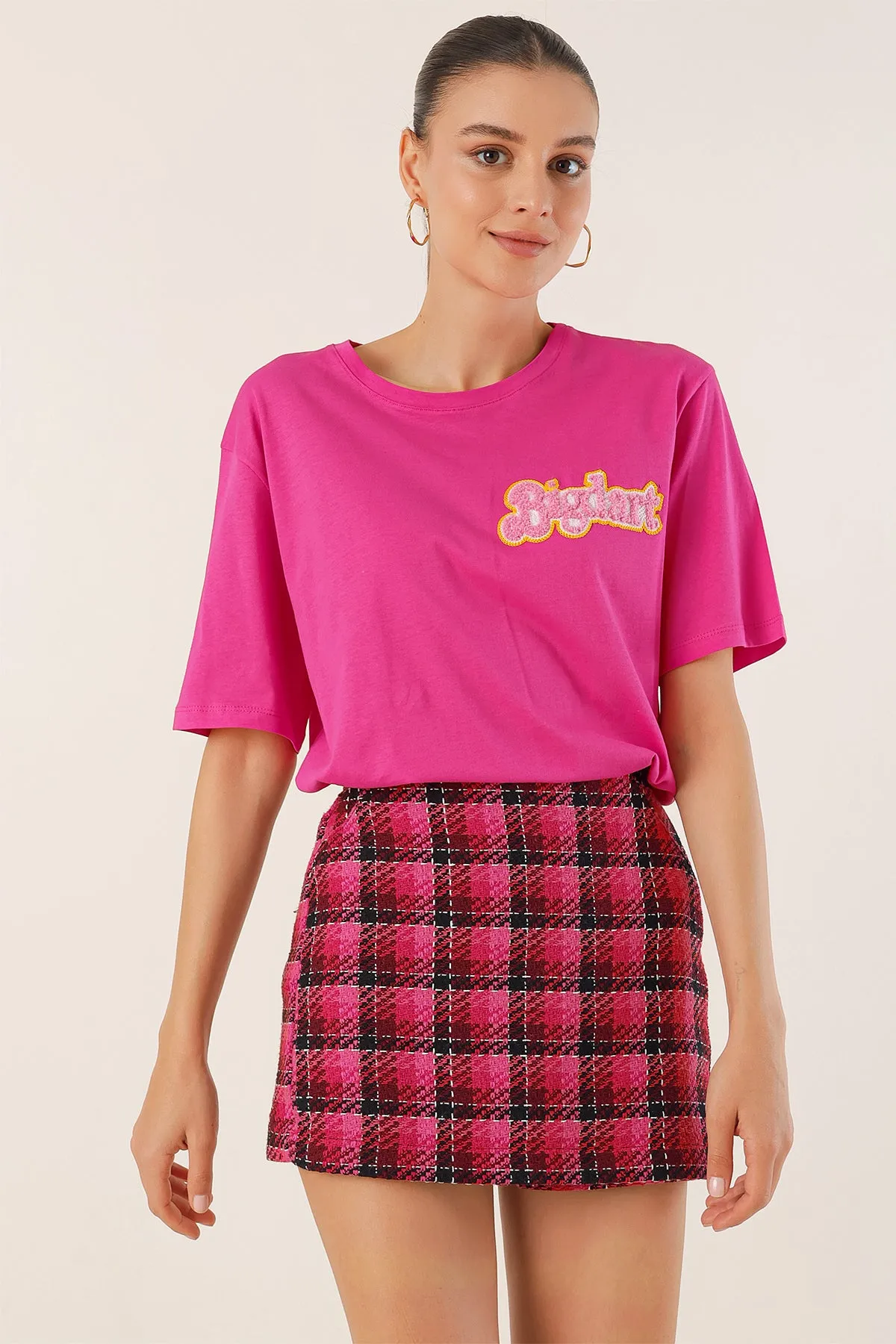 4312 nakişli oversize tişört