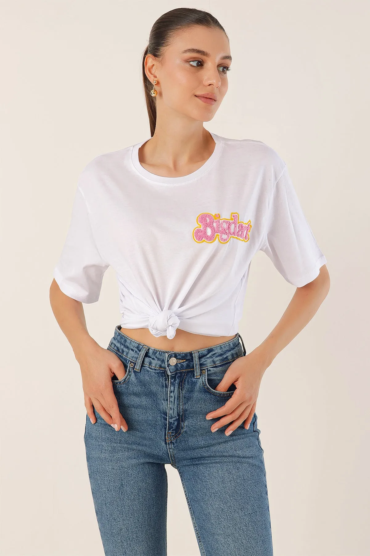 4312 nakişli oversize tişört