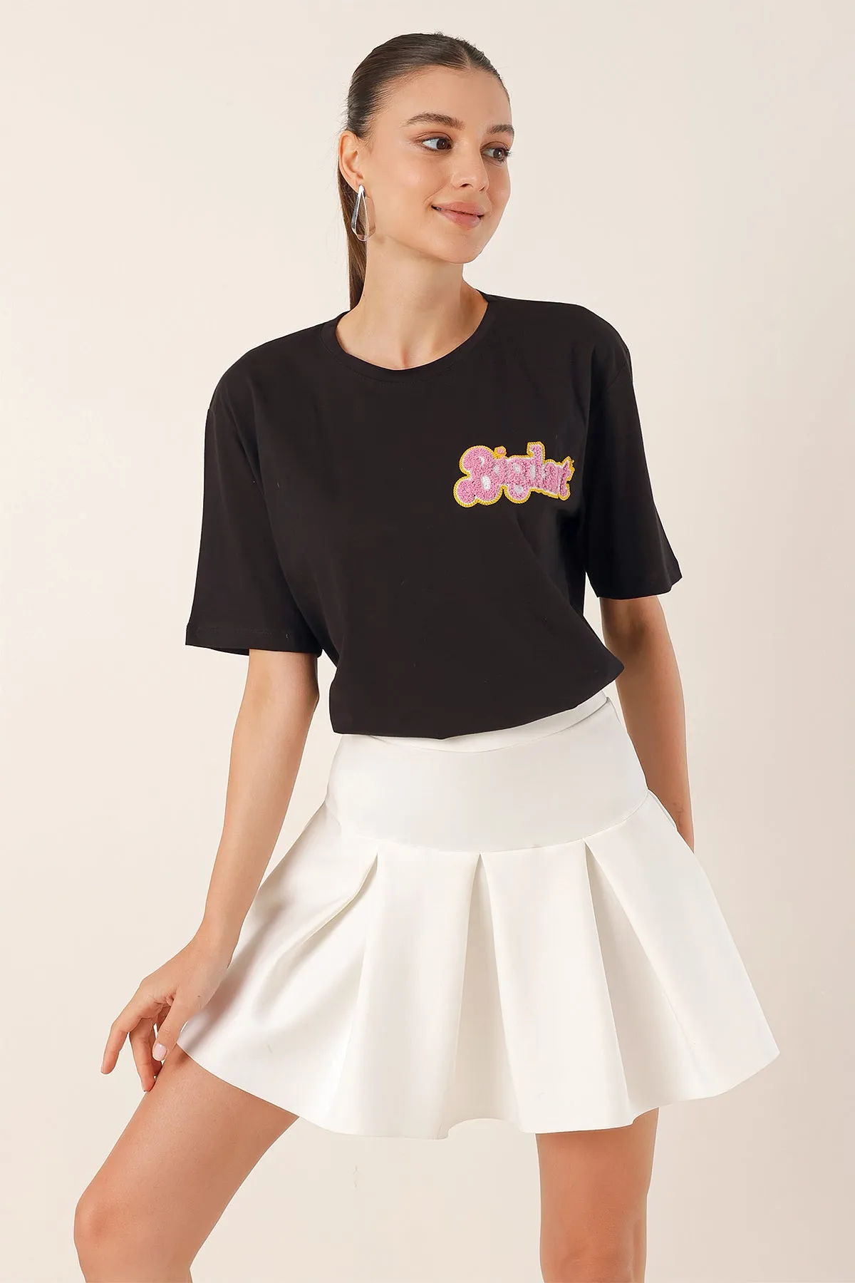 4312 nakişli oversize tişört