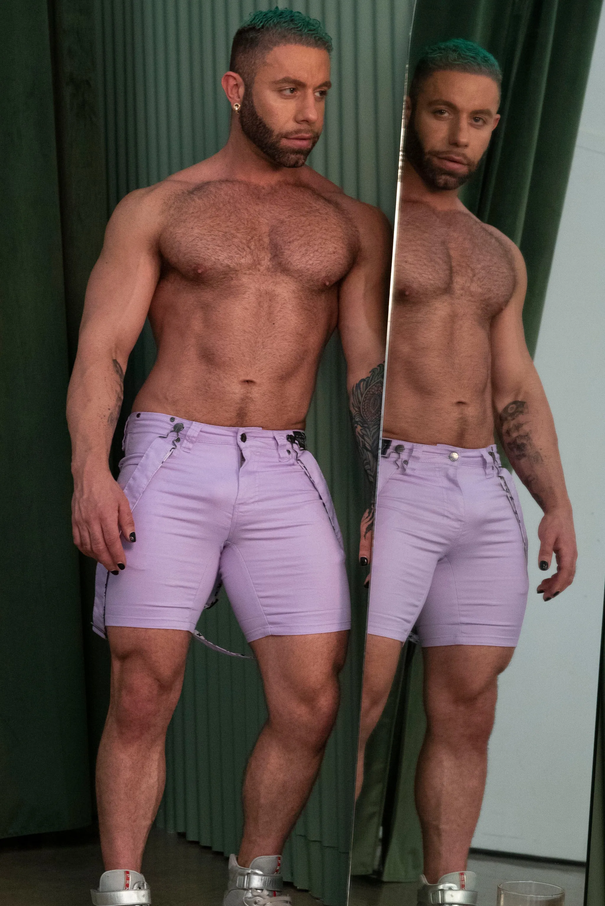 GREYSON Grape Short
