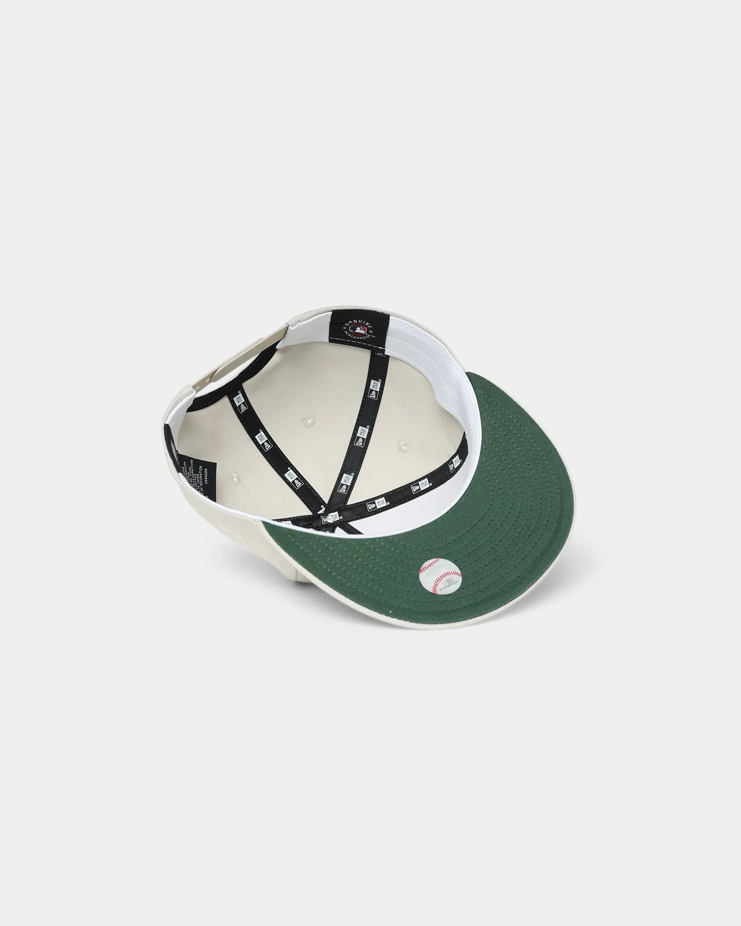 New Era Atlanta Braves 'Chain Stitch' Old Golfer Snapback Stone