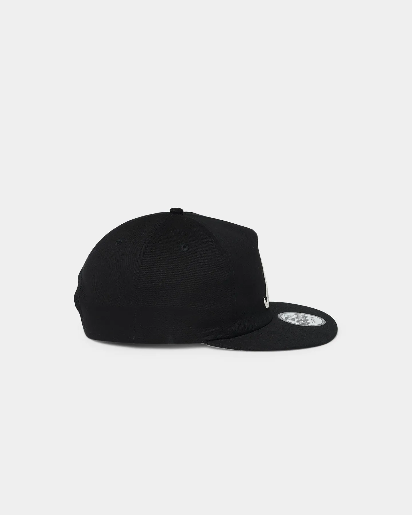 New Era Atlanta Braves 'Chain Stitch' Old Golfer Snapback